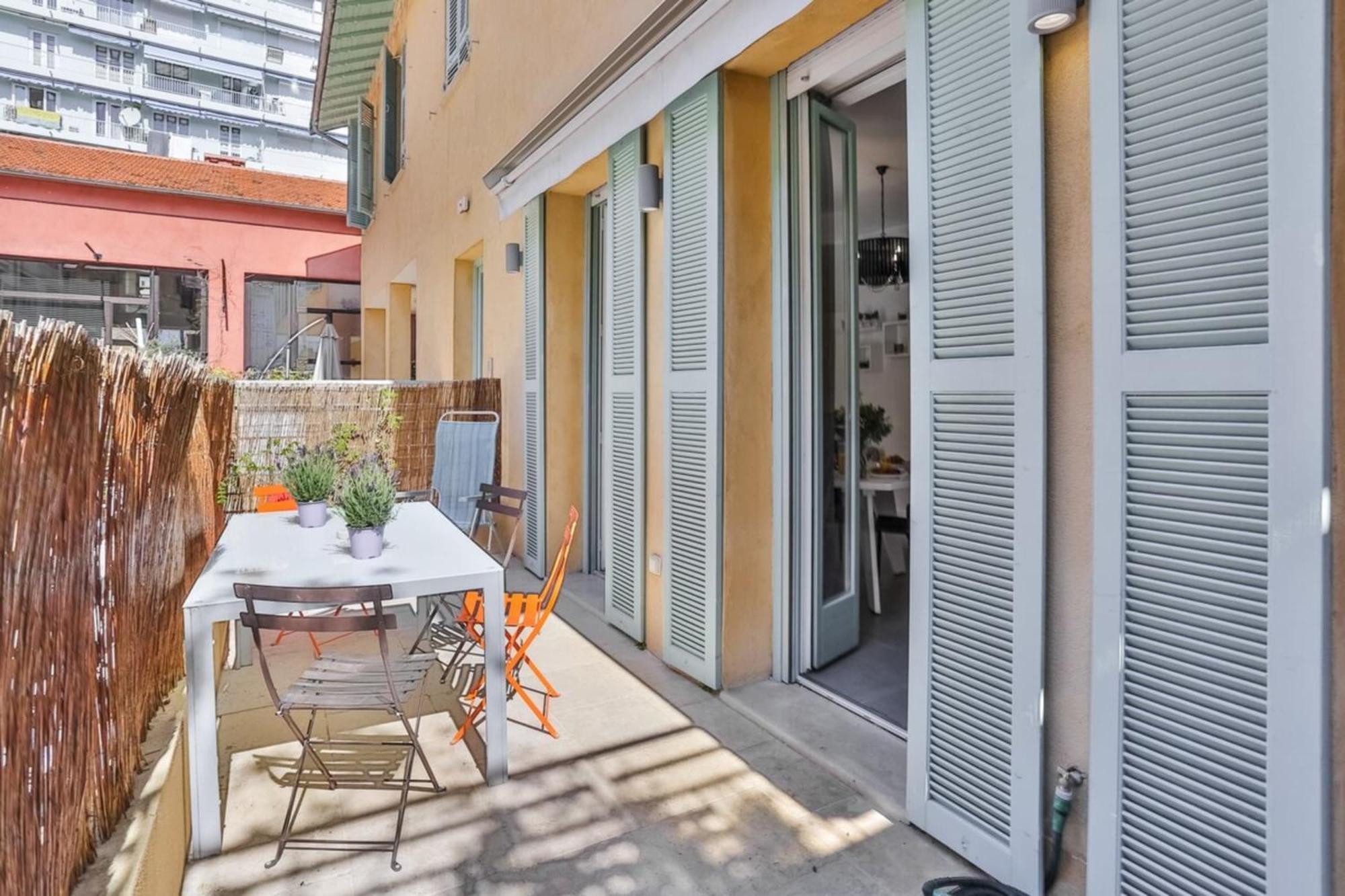 France 82 D - 2 Rooms - Terrace - 1 Min To The Sea نيس المظهر الخارجي الصورة